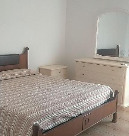 Kiki Beb Carbonia Dış mekan fotoğraf